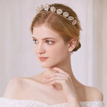 Load image into Gallery viewer, Beautifully Sparkly Princess Tiara