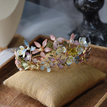 Load image into Gallery viewer, Mind-Blowing Flower Bouquet Crown