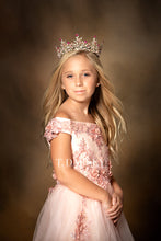 Load image into Gallery viewer, Noble Pink Princess Diadem