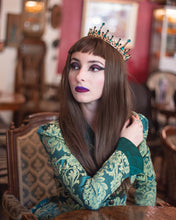 Load image into Gallery viewer, Optimal Royal Vintage Crown