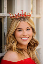Load image into Gallery viewer, Perfect Royal Vintage Crown
