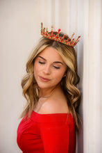 Load image into Gallery viewer, Perfect Royal Vintage Crown