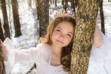 Load image into Gallery viewer, Big-Hearted Butterfly Crown