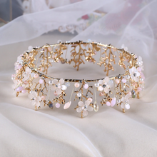 Load image into Gallery viewer, Charming Decorative Flower Crown
