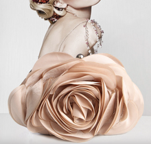 Load image into Gallery viewer, Blooming Regal Rose Purse