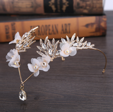 Load image into Gallery viewer, Breathtaking Floral Waterdrop Tiara