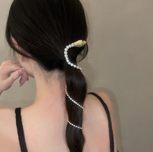 Load image into Gallery viewer, Seductive Medusa Hair Jewelry