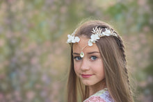 Load image into Gallery viewer, Breathtaking Floral Waterdrop Tiara