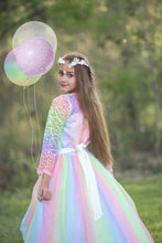 Load image into Gallery viewer, Breathtaking Floral Waterdrop Tiara