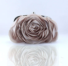 Load image into Gallery viewer, Blooming Regal Rose Purse