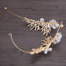 Load image into Gallery viewer, Breathtaking Floral Waterdrop Tiara