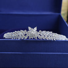 Load image into Gallery viewer, Sophisticated Royal Princess Tiara