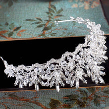 Load image into Gallery viewer, Benevolent White Witch Tiara