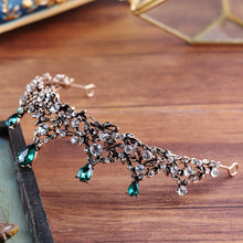 Load image into Gallery viewer, Bewitching Gothic Diadem