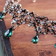 Load image into Gallery viewer, Bewitching Gothic Diadem