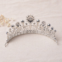 Load image into Gallery viewer, Beaming Luxury Sun & Stars Crown