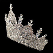 Load image into Gallery viewer, Bursting Imperial Dazzling Crown