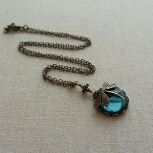 Enthralling Dragonfly Pendant Necklace