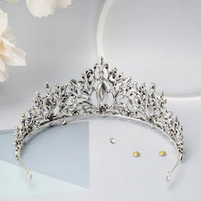 Load image into Gallery viewer, Ultra-Sparkly Luxurious Tiara