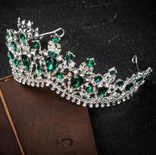 Load image into Gallery viewer, Gorgeous European Tiara Silver/Green