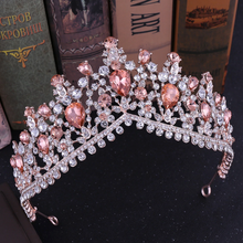 Load image into Gallery viewer, Gorgeous European Tiara in Rose