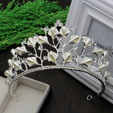 Load image into Gallery viewer, Woodland Fairy Delicate Diadem