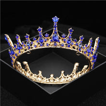 Load image into Gallery viewer, Delicate Royal Vintage Crown