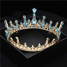 Load image into Gallery viewer, Delicate Royal Vintage Crown