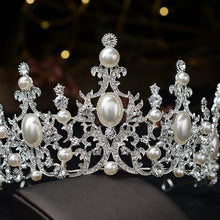 Load image into Gallery viewer, Wowza Daring Coronation Diadem