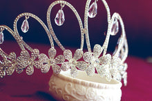 Load image into Gallery viewer, Princess Droplet Silver Floral Tiara