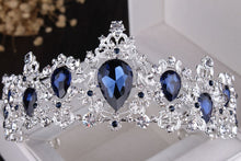 Load image into Gallery viewer, Genie Chic Crystal Crown Set