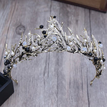 Load image into Gallery viewer, Distinguished Black &amp; White Tiara