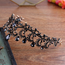Load image into Gallery viewer, Effortless Queenly Black Diadem