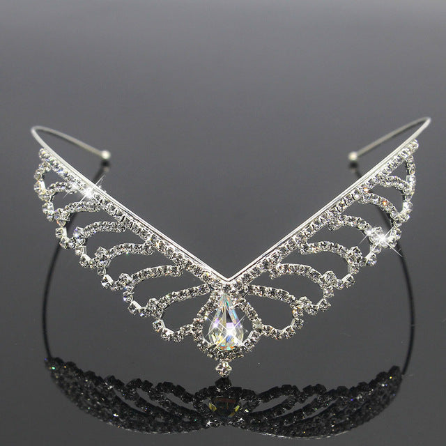 Winsome Divine Drooping Tiara