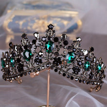 Load image into Gallery viewer, Gorgeous European Crystal Tiara