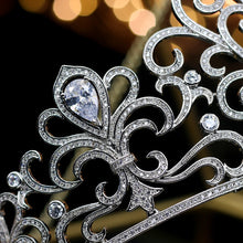 Load image into Gallery viewer, Smart Sparkling Bridal Crown