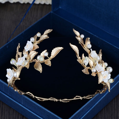 Queenly Elegant European Headpiece