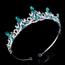 Load image into Gallery viewer, Lionhearted Lustrous Teal Tiara