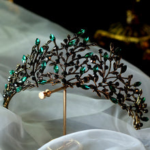 Load image into Gallery viewer, Extraordinary Victorious Vine Tiara in Green